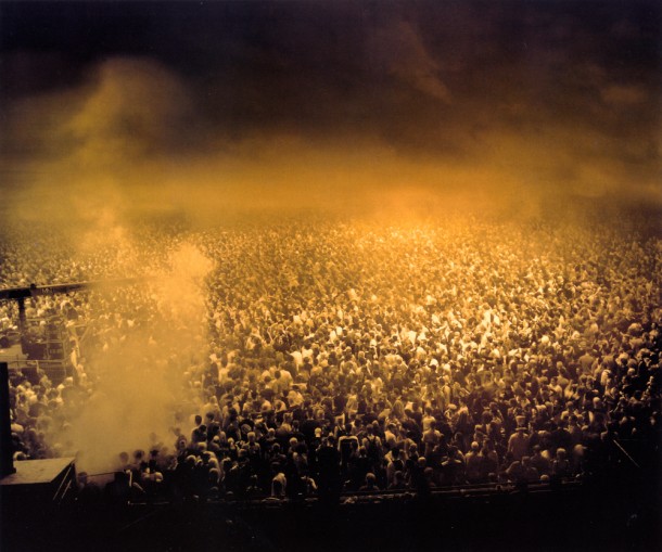 andreas-gursky-people-2